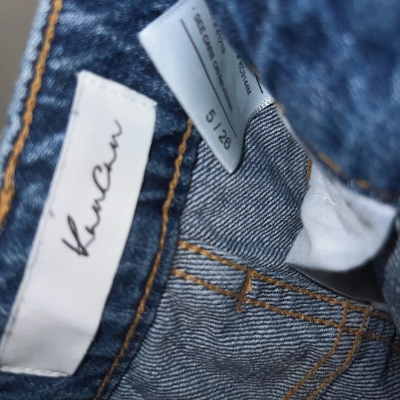 Mid Rise Ripped Jeans - Picture 6 of 6